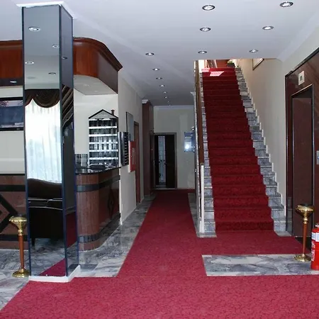 Hotel Yade Luxe 3*