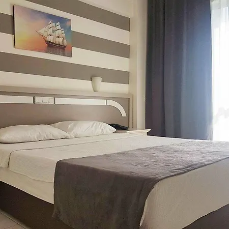 Hotel Yade Luxe 3*